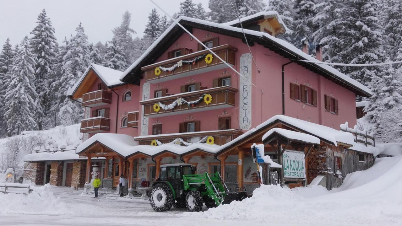 Hotel La Roccia Passo del Tonale Extérieur photo